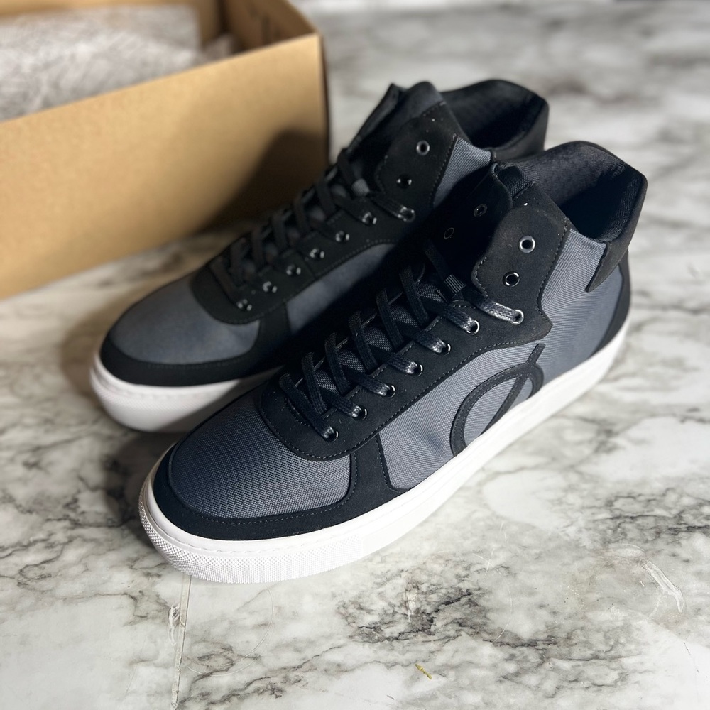 Loci Stylish Black and Gray High-Top Sneakers